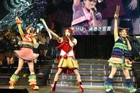 「AKB48グループリクエストアワー セットリストベスト100 2016」1月22日の公演の様子。(c)AKS