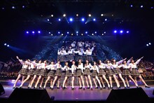 「AKB48グループリクエストアワー セットリストベスト100 2016」1月22日の公演の様子。(c)AKS