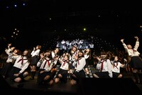 「AKB48グループリクエストアワー セットリストベスト100 2016」1月22日の公演の様子。(c)AKS