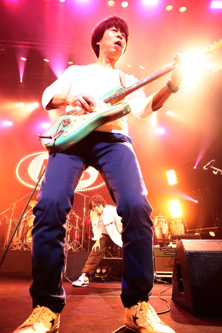 桜井秀俊（G, Vo）（Photo by eri shibata）