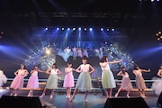「AKB48グループリクエストアワー セットリストベスト100 2016」1月24日夜公演の様子。(c)AKS