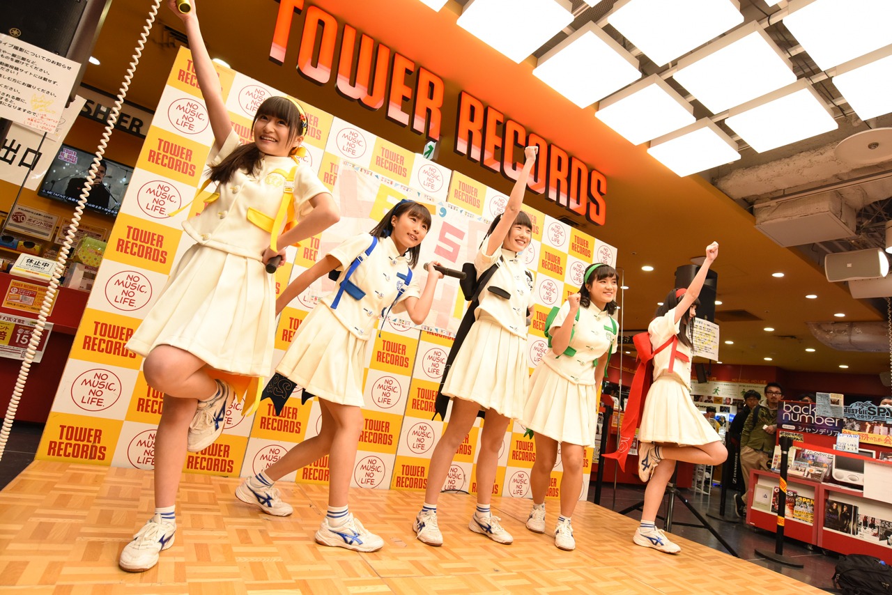 ぷちぱすぽ☆「Go Fight! Fly High!」リリース記念イベントの様子。