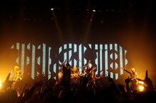 MUCCとAKiのコラボセッションの様子。（撮影：今元秀明）