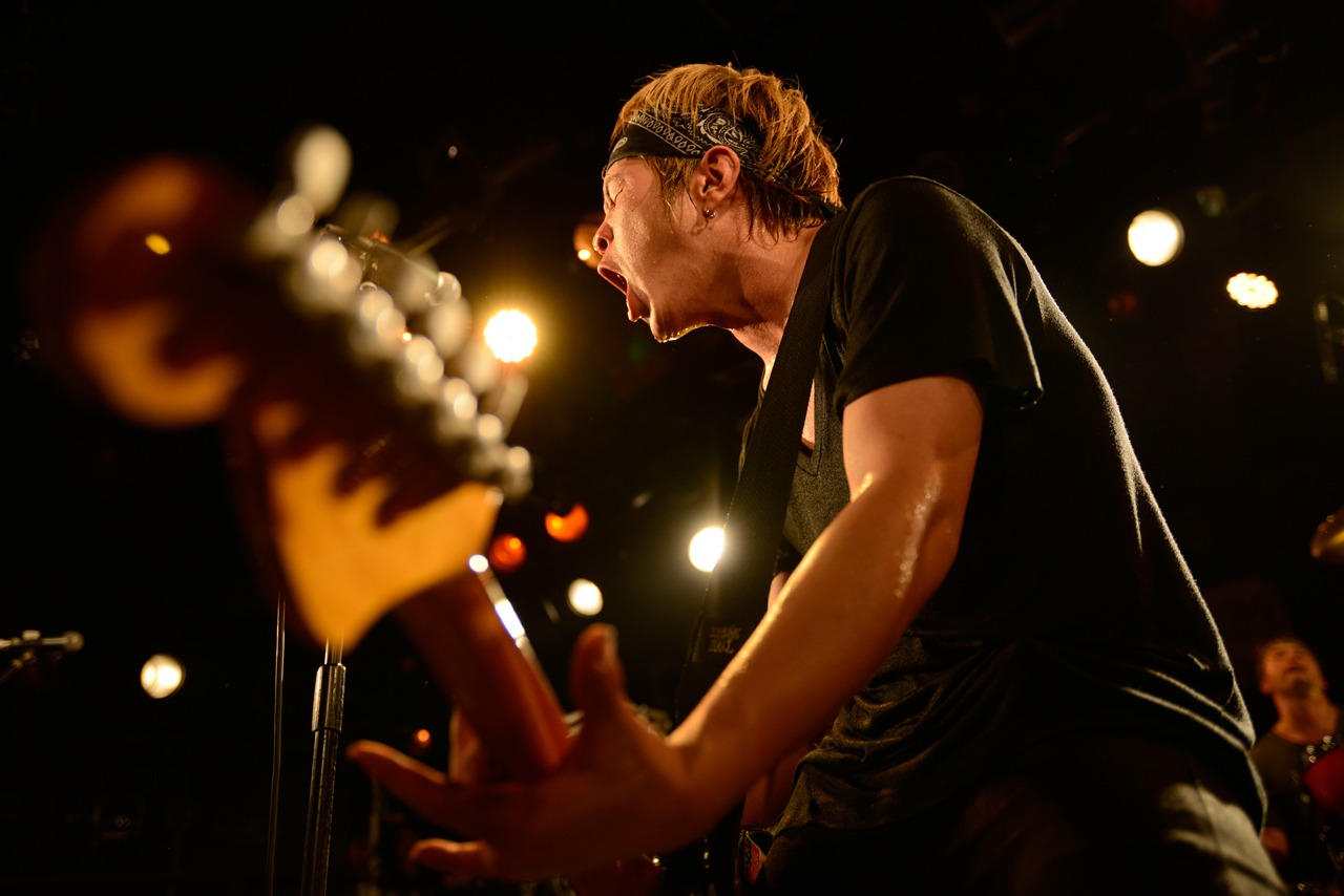 TANNY（Vo, G / GOOD4NOTHING）（撮影：半田安政[showcase]）