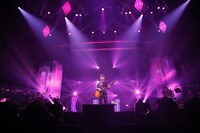 「星野源 LIVE TOUR 2016 "YELLOW VOYAGE"」埼玉・さいたまスーパーアリーナ公演の様子。（撮影：五十嵐一晴）