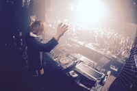 中田ヤスタカ（CAPSULE） （写真提供：ワーナーミュージック・ジャパン）