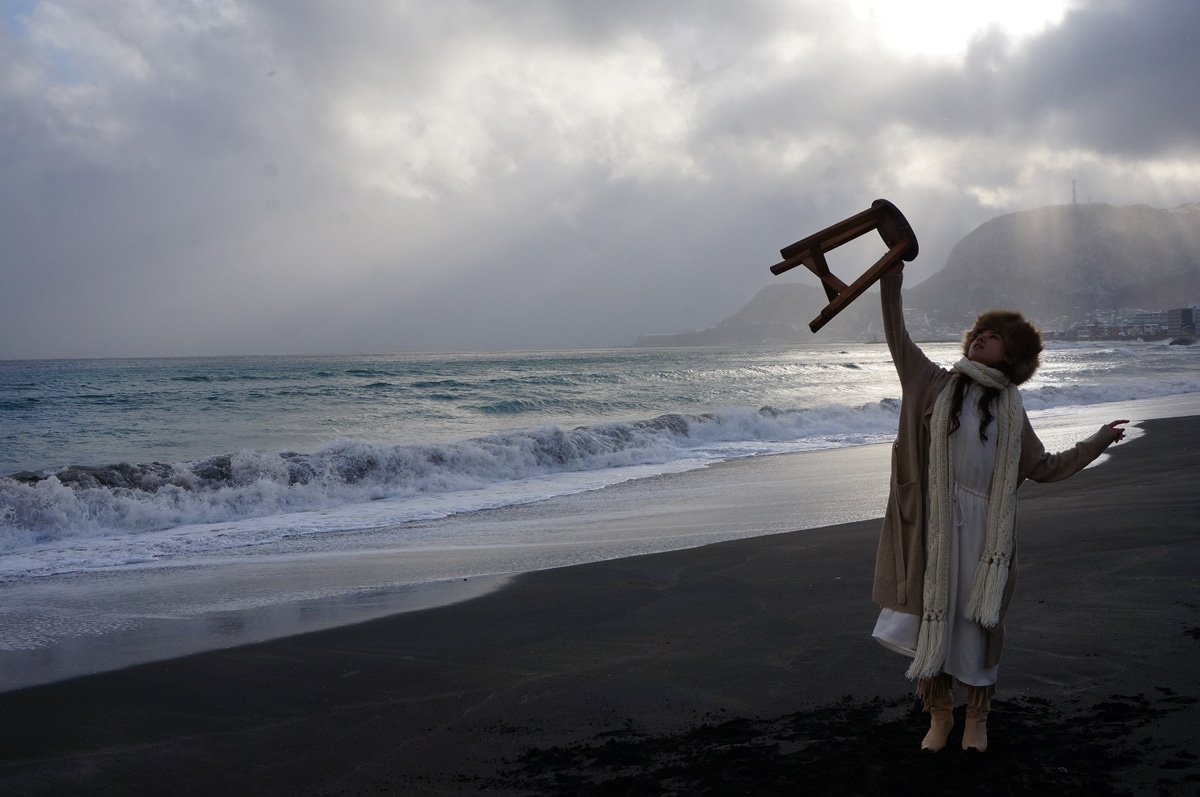 Azumiが函館の砂浜で踊る、Kjプロデュース曲ビデオ完成