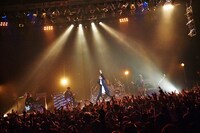 「『G4・IV』Presents Special Live Scoop! ～ZeppがZombieであるために2016～」の様子。（撮影：岡田裕介）