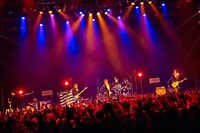 「『G4・IV』Presents Special Live Scoop! ～ZeppがZombieであるために2016～」の様子。（撮影：岡田裕介）