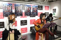 左から内野くん、Dar'k～ness、◯堕（◯は温泉マーク）。（Photo by Yasuhiro Ohara）