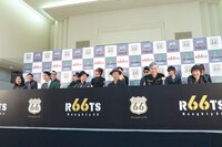 記者会見の様子。