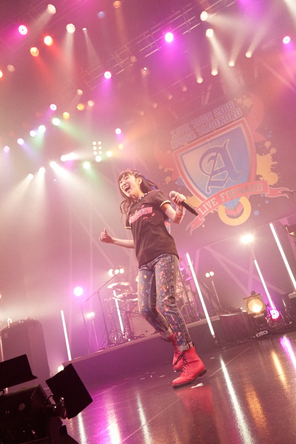 「田所あずさ LIVE TOUR 2016 ～Live Forward～」最終公演の様子。（写真提供：ランティス）
