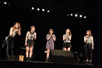 チャオ ベッラ チンクエッティのライブに出演しトークで盛り上げる福田花音。