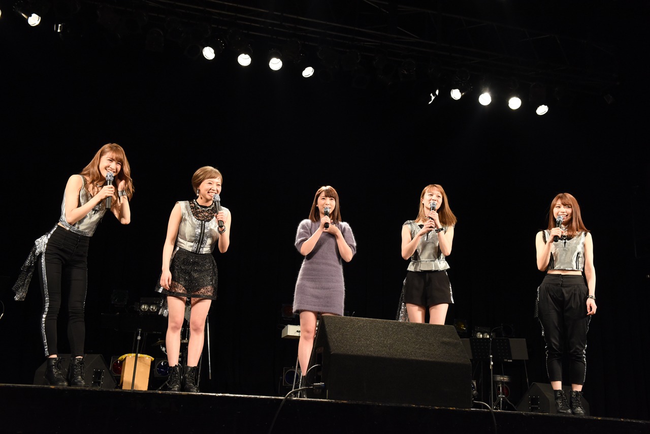 チャオ ベッラ チンクエッティのライブに出演しトークで盛り上げる福田花音。
