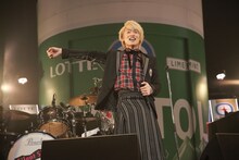 TSUBASA（Vo / Thinking Dogs）（写真提供：ロッテPR事務局）