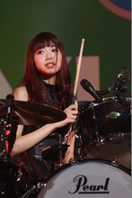 ひなんちゅ（Dr / Silent Siren）（写真提供：ロッテPR事務局）