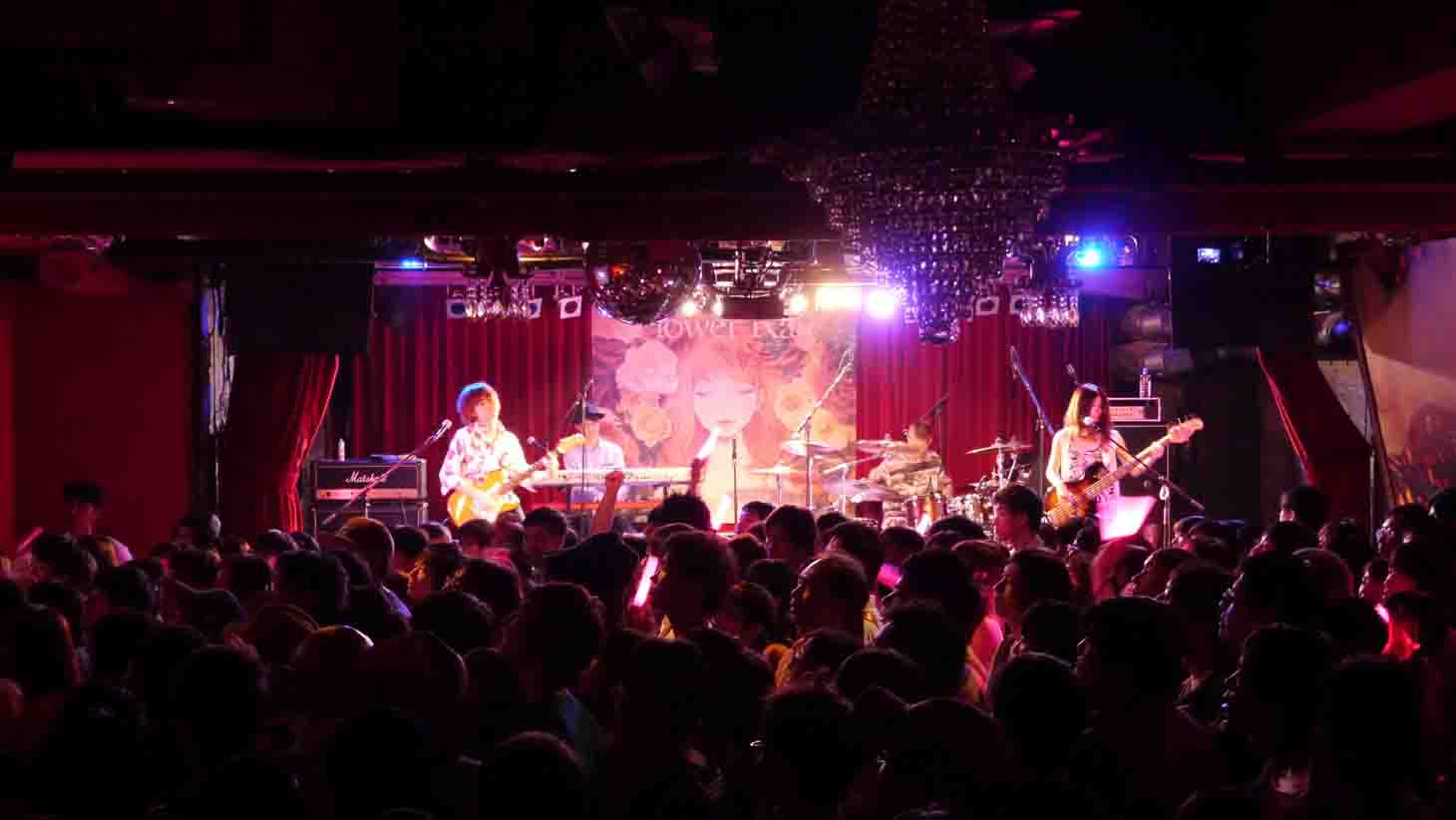 YURiCa/花たんのライブの様子。（Photo by Subcul-rise Record ）