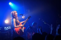 黒木渚（撮影： 釘野孝宏）