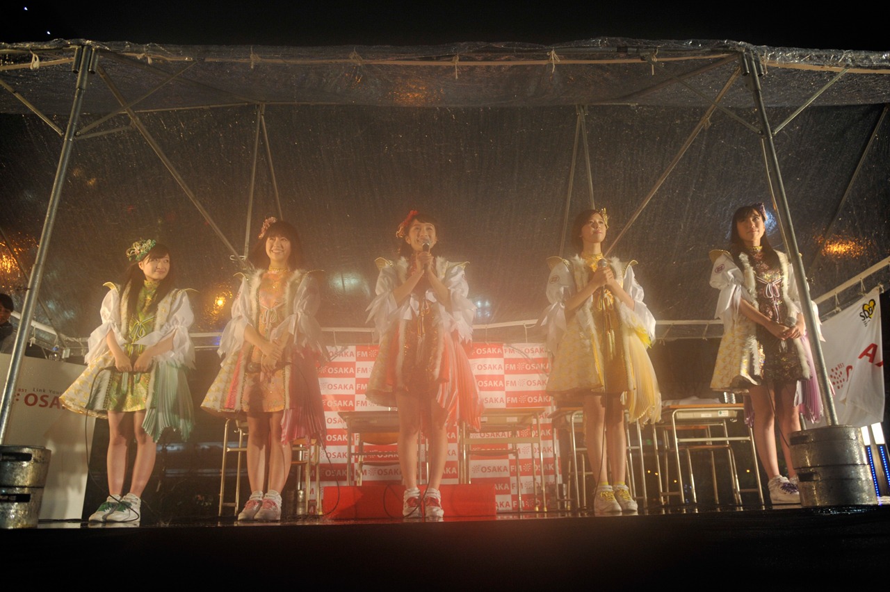 ももいろクローバーZ（写真提供：FM OSAKA）