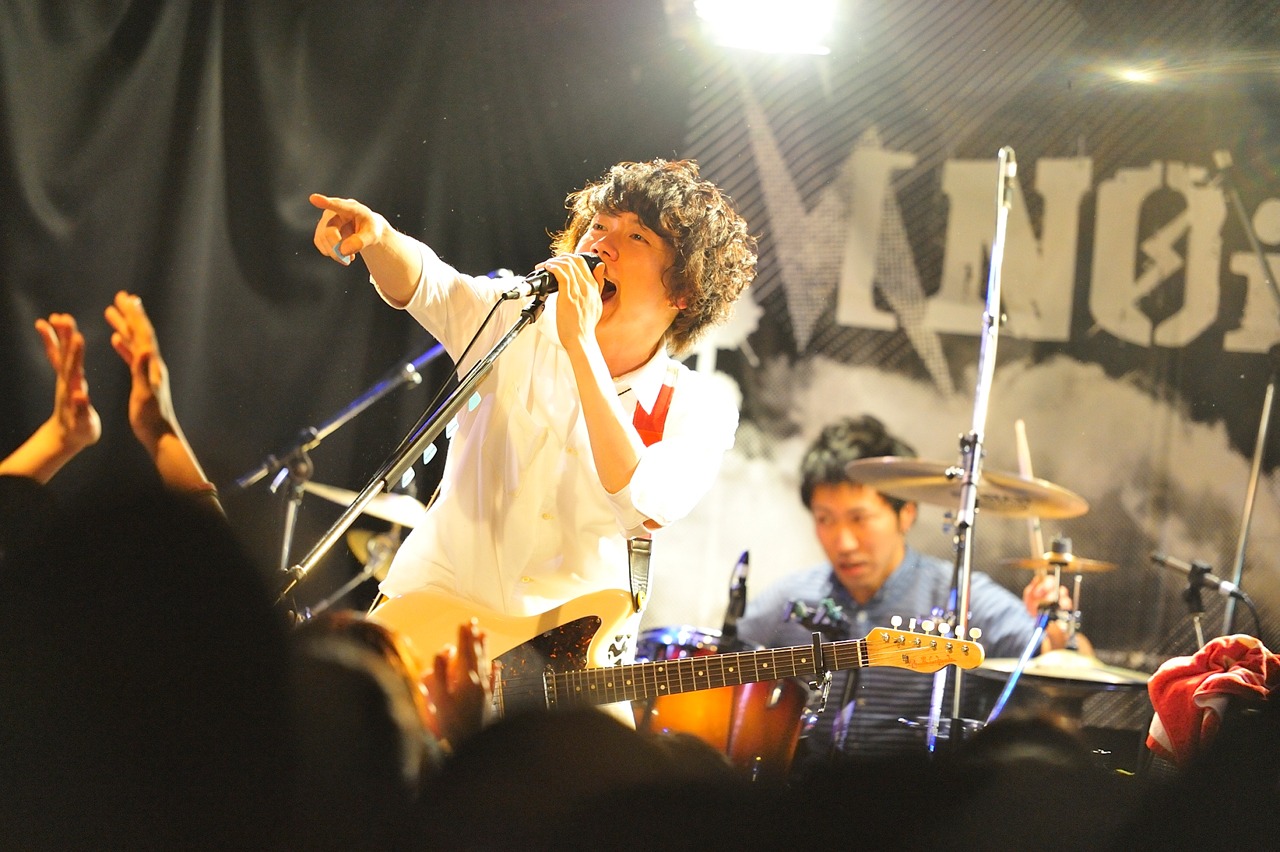 sumika（Photo by MAYUMI -kiss it bitter-）
