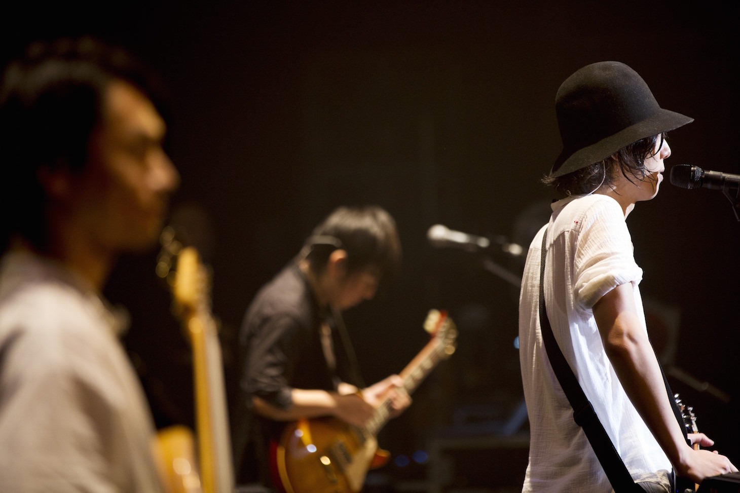 「RADWIMPSのHESONOO Documentary Film」メインビジュアル(c)2016“HESONOO”FILM PARTNERS