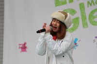 麻珠（写真提供：ソニー・ミュージックレコーズ）