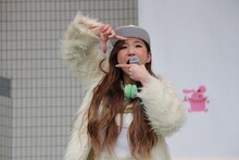 MAYU（写真提供：ソニー・ミュージックレコーズ）