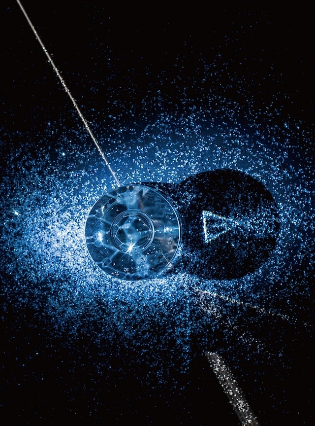 ヒトリエ「DEEPER」初回限定盤ジャケット