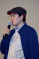 原作マンガを手がけた杉作。