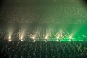 UVERworldのライブの様子。（写真提供：ソニー・ミュージックレコーズ）