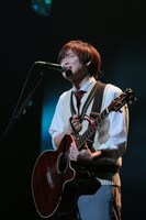 佐香智久（Photo by Kenpo）