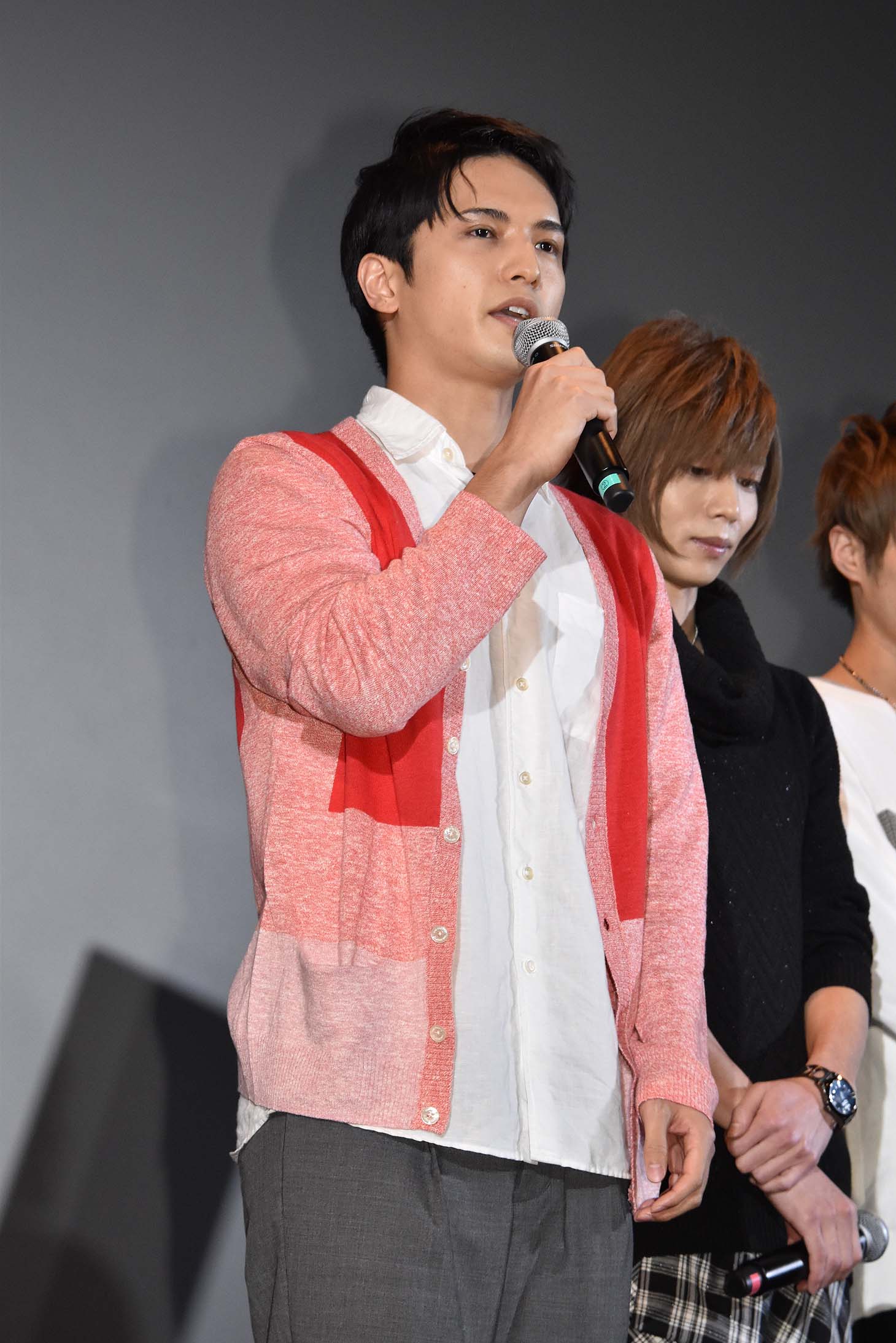 中村優一