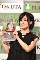 人気画像8位は「山本彩、変顔も満載の新作写真集『恥ずかしいけど見てほしい』」より、山本彩。