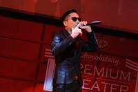 Zeebraのオープニングアクトの様子。