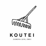 校庭カメラガールツヴァイ ロゴ