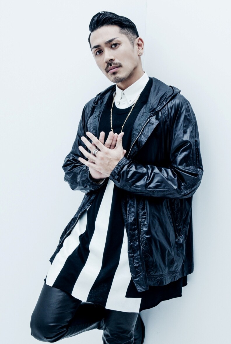 DEEP_TAKA_art201602.jpg?