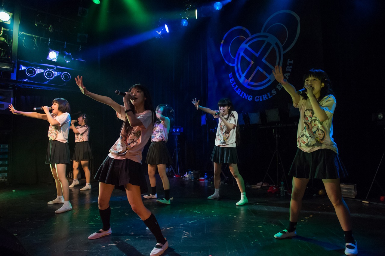 BELLRING少女ハート「もえち卒業ライブvol.3」の様子。（撮影：林晋介）