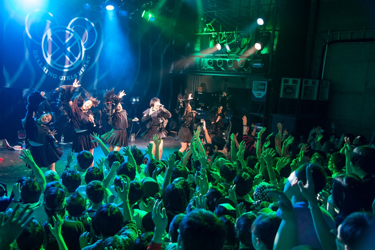 BELLRING少女ハート「もえち卒業ライブvol.3」の様子。（撮影：林晋介）