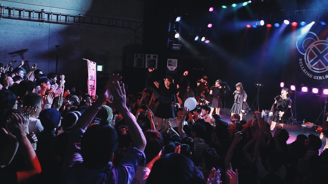 BELLRING少女ハート「もえち卒業ライブvol.3」の様子。（写真提供：AqbiRec）