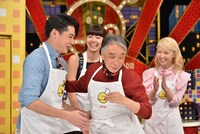 左より吉村崇、森星、堺正章、Ami。 (c)TBS