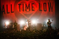 All Time Low（写真提供 : H.I.P.）
