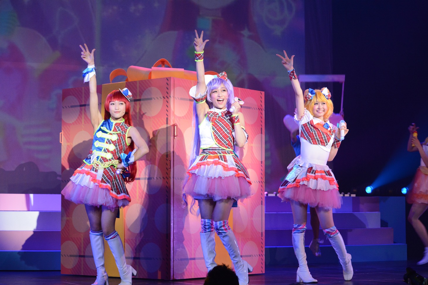 「ライブミュージカル『プリパラ』み～んなにとどけ！プリズム☆ボイス」ゲネプロの様子。