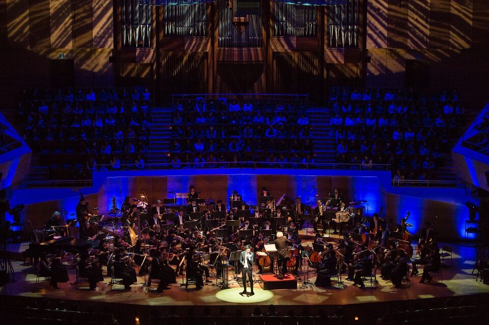 郷ひろみ 東京フィル サントリーホールで一夜の共演 音楽ナタリー