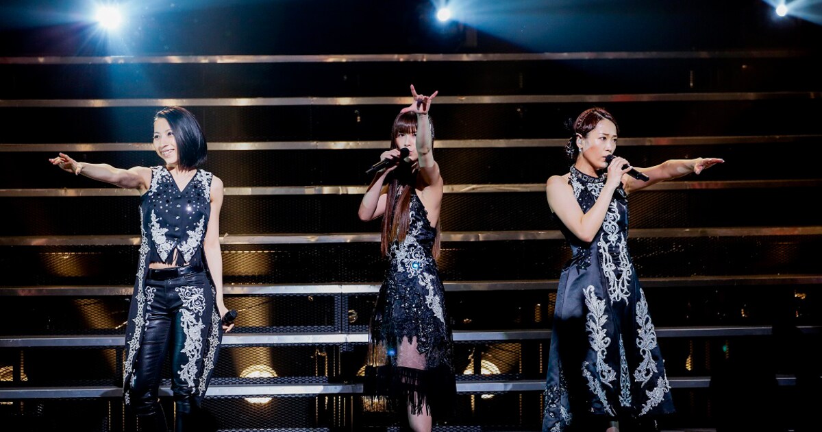 Kalafina、ダンスと視覚効果で“新しい旗”立てたツアーファイナル 