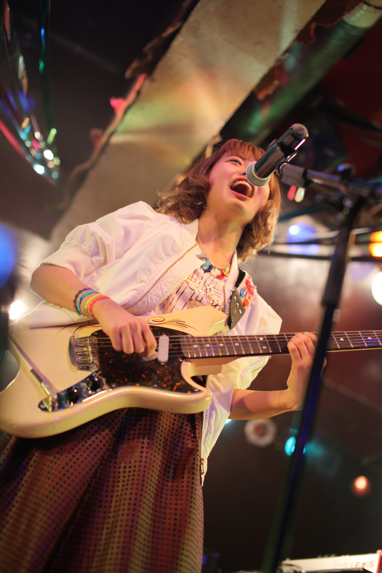Mayu（Photo by Atsushi Ito）