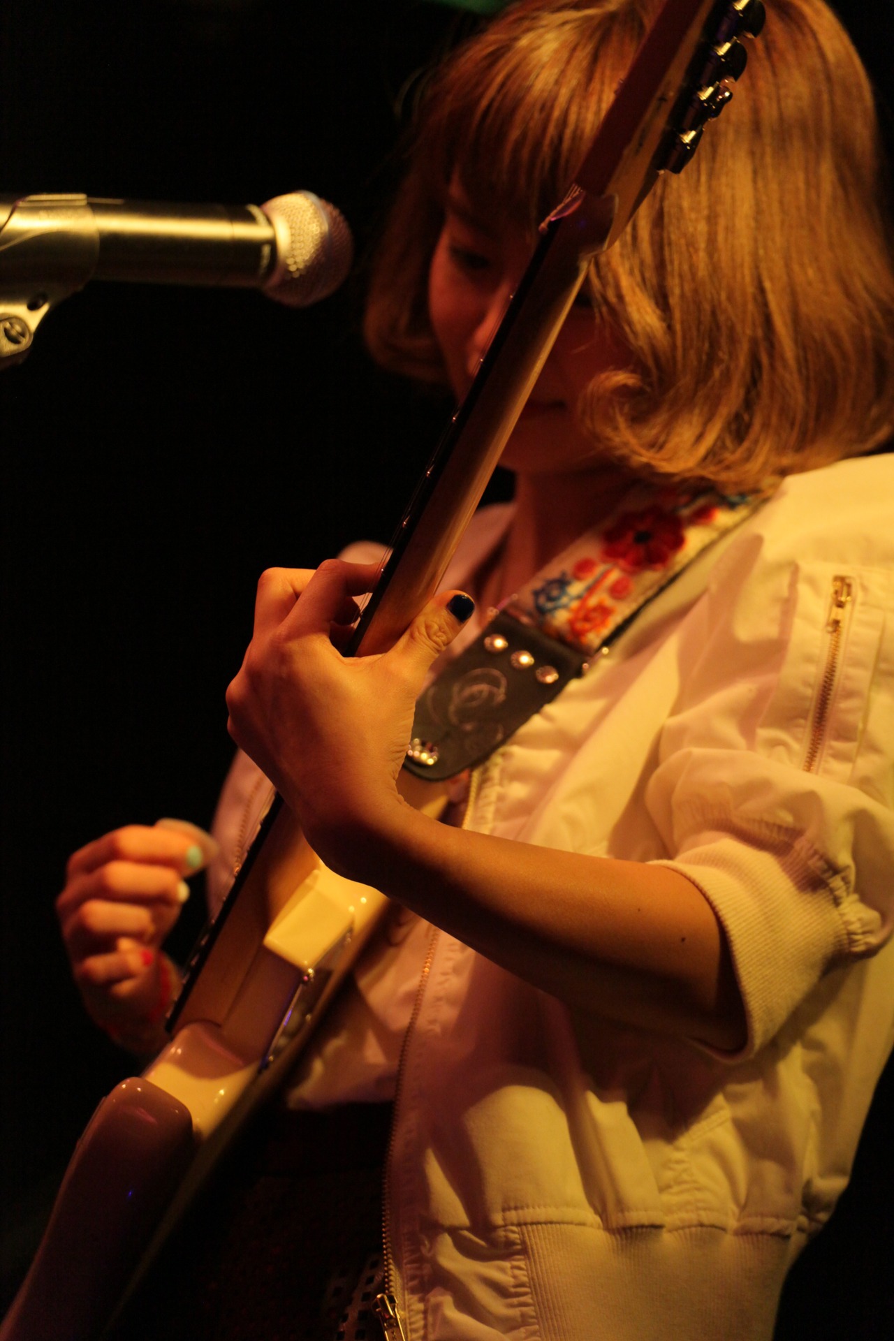 Mayu（Photo by Atsushi Ito）