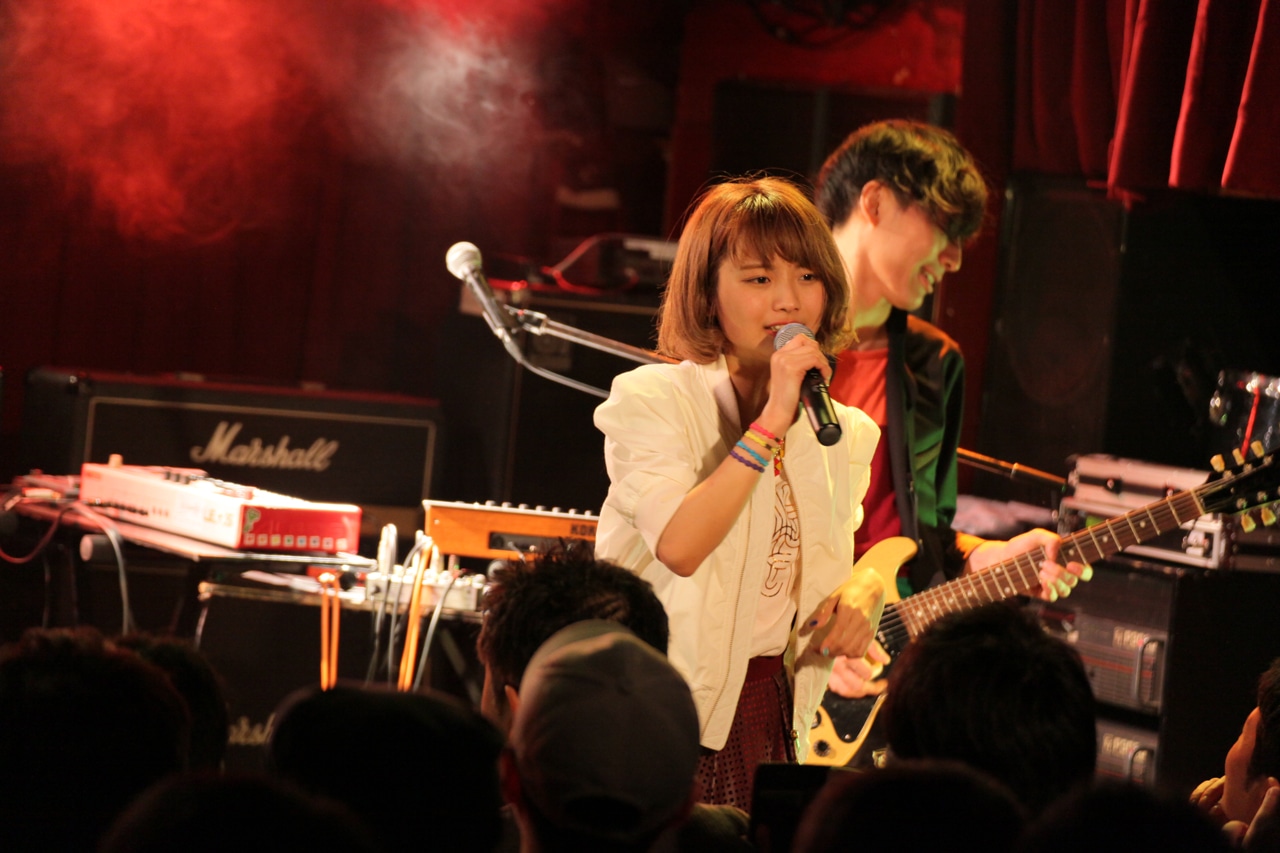 「ONEMAN Mayu SHOW vol.1 -この場所で逢えたら！-」の様子。（Photo by Atsushi Ito）
