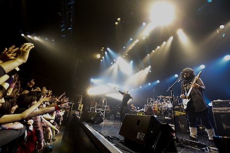 「大槻ケンヂ 50th生誕祭！特撮」の様子。（撮影：中島たくみ）