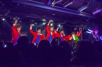 2月5日に東京・SHIBUYA DESEOにて行われたライブイベント「Boys Style Presents New Year Circuit 2016」の様子。（撮影：牛島康介［MAVERICKS WORKS］)