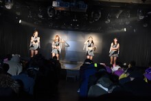 首都直下型地震が起きたことを想定し訓練を行うアップアップガールズ（仮）。